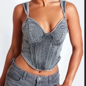 PRETTYLITTLETHING WASHED DIP HEM BUST CUP DENIM TOP SIZE 4